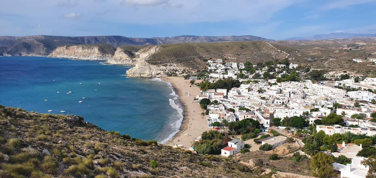 Precioso Apartamento a 40 metros del mar Agua Amarga  Exterior foto